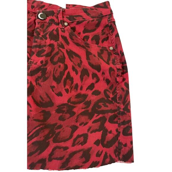NGHTBRD European Brand Womens 26 Red Black Leopard Assymetrical Mini Skirt #499 - Picture 3 of 11